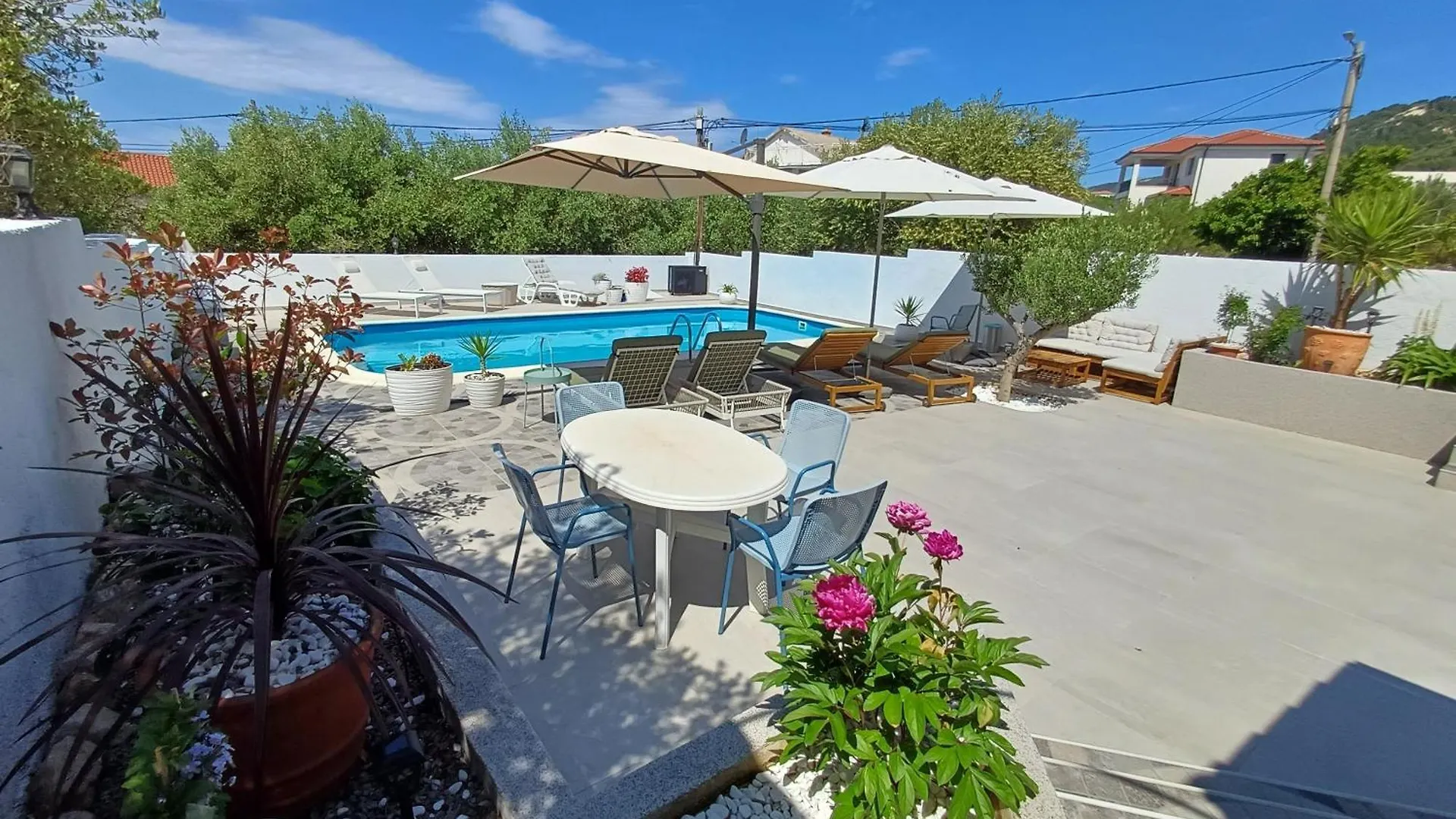 Casa Surya - Apartments With Sea View And Swimming Pool Barbat na Rabu 0*,  Croatia