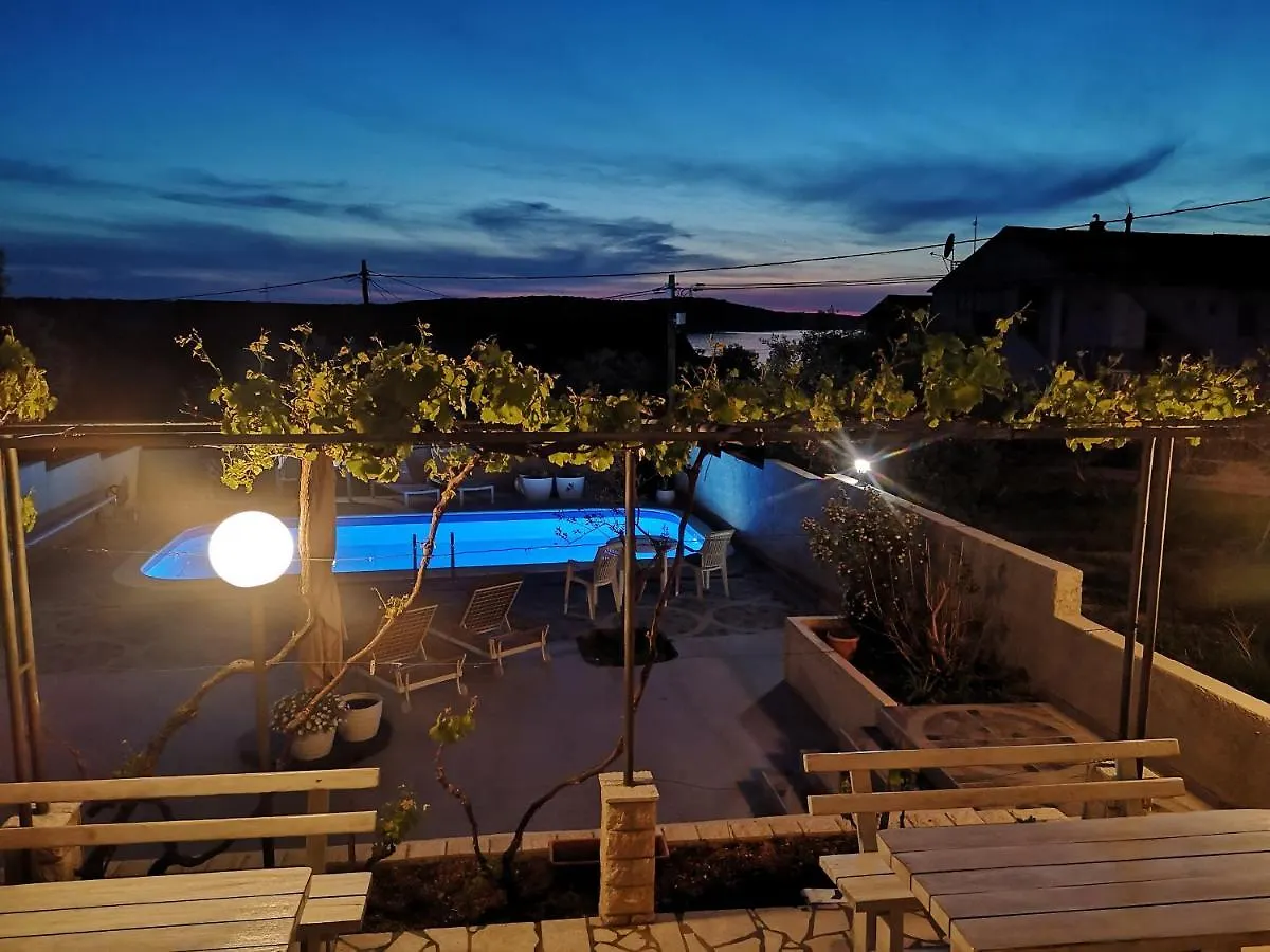 Casa Surya - Apartments With Sea View And Swimming Pool Barbat na Rabu