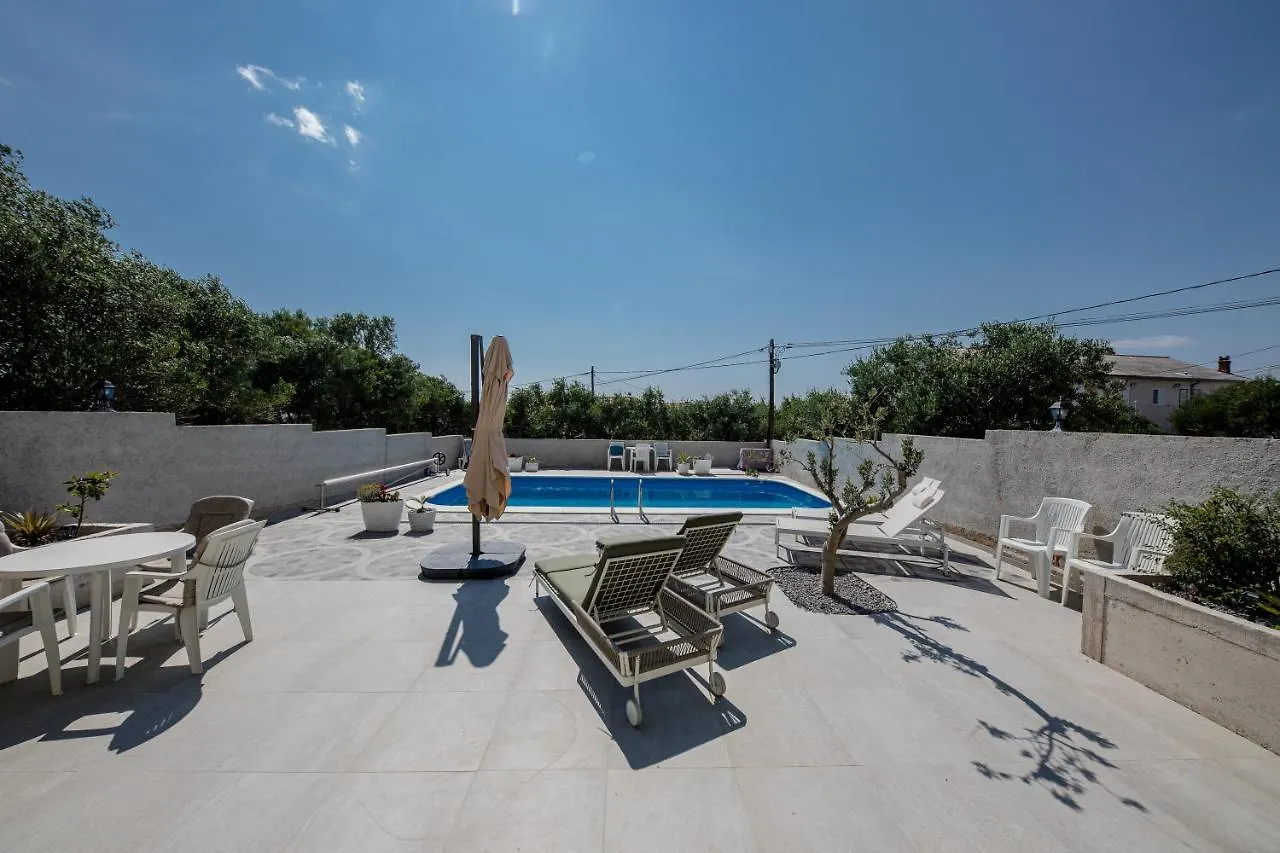 Casa Surya - Apartments With Sea View And Swimming Pool Barbat na Rabu