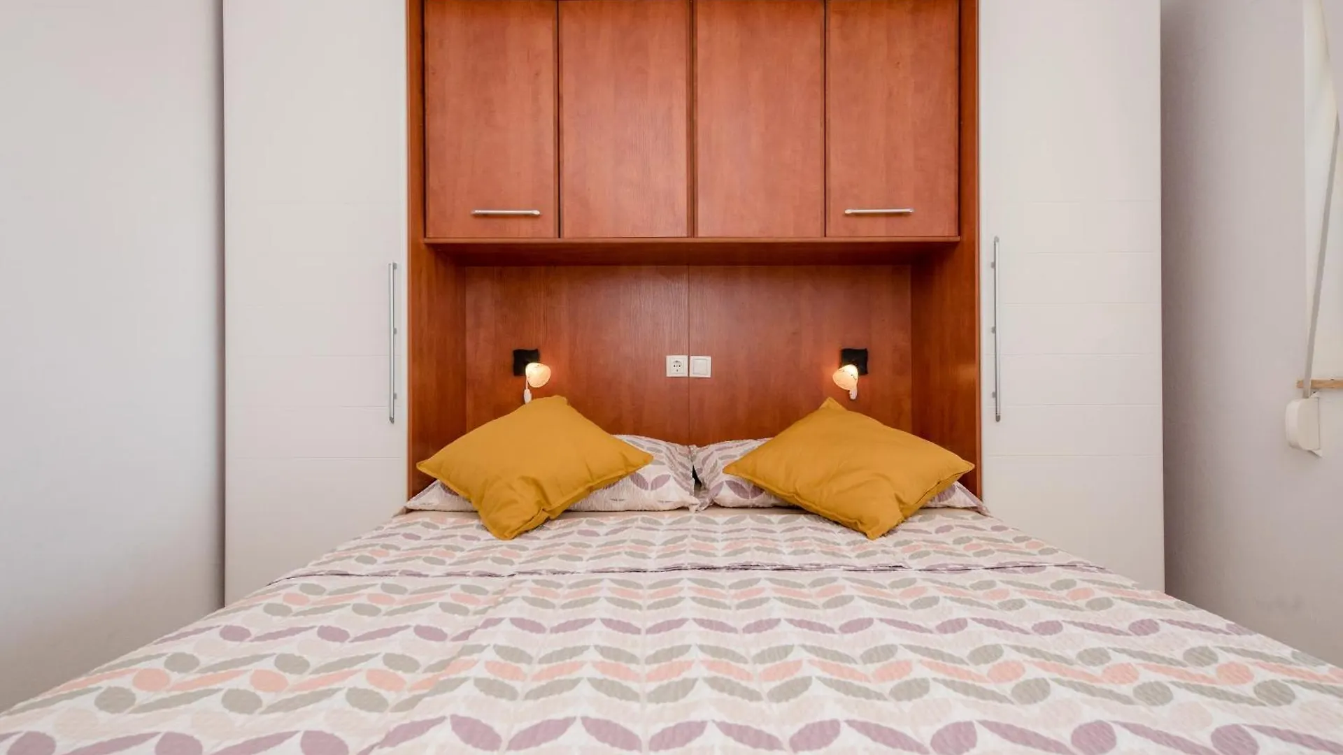 Casa Surya - Apartments With Sea View And Swimming Pool Barbat na Rabu 0*,