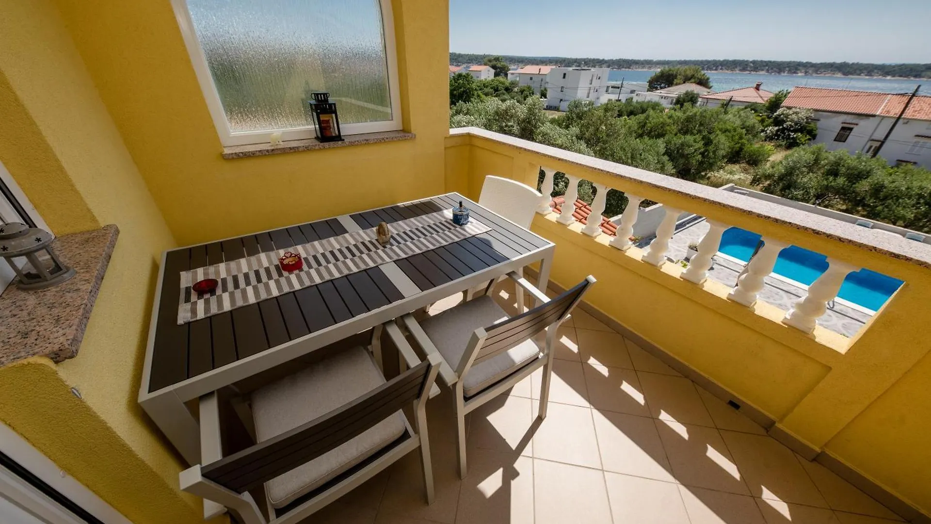 Casa Surya - Apartments With Sea View And Swimming Pool Barbat na Rabu